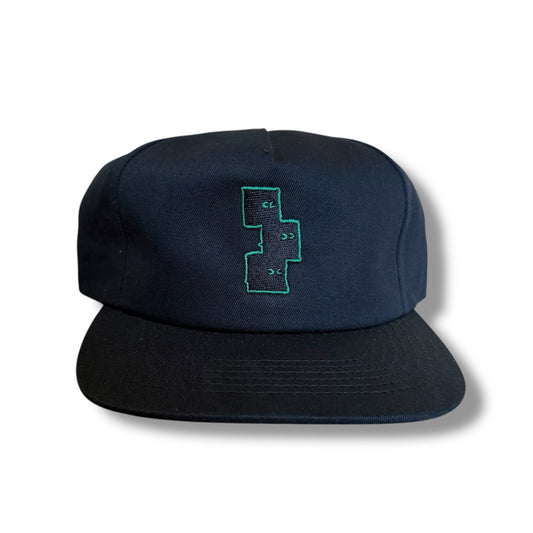 BLACK 5 PANEL SNAPBACK HAT