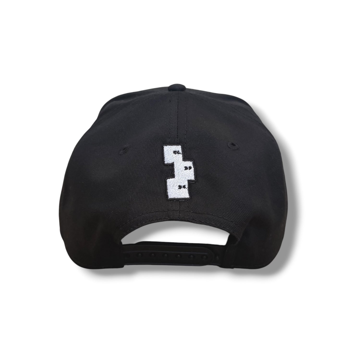 BLACK STRUCTURED FRAME SNAPBACK HAT