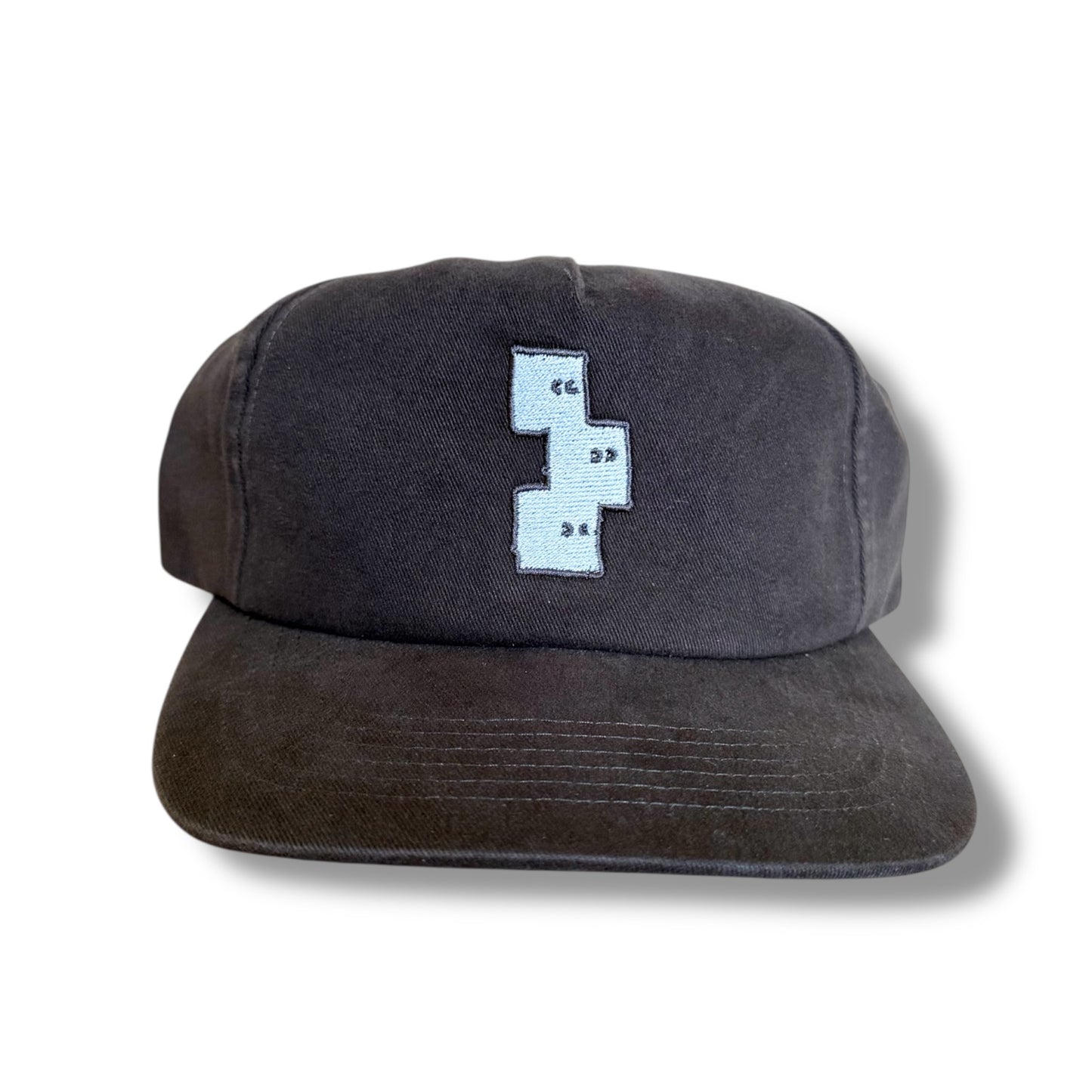 VINTAGE WASHED BLACK 5 PANEL SNAPBACK HAT