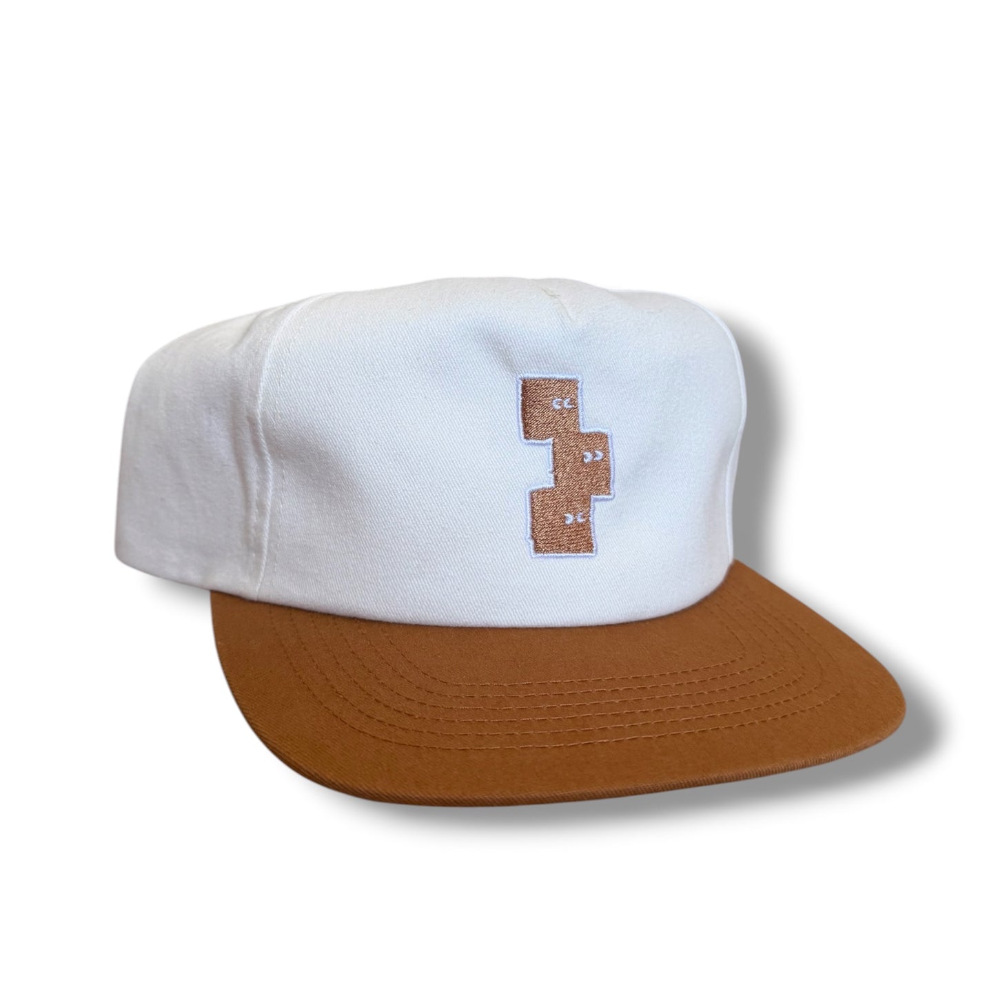 LIGHT BROWN AND CREAM 5 PANEL SNAPBACK HAT